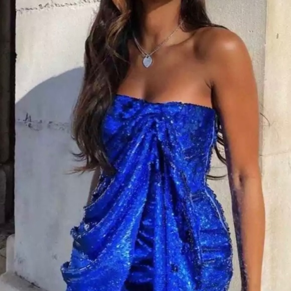 House of CB London NWT Gisselle blue sequined mini dress - Picture 2 of 4